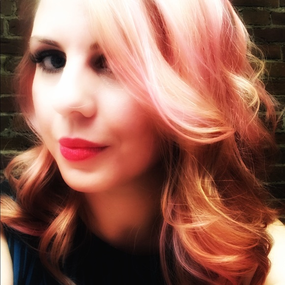 Meet your Posher, Sara - Picture 3 of 10